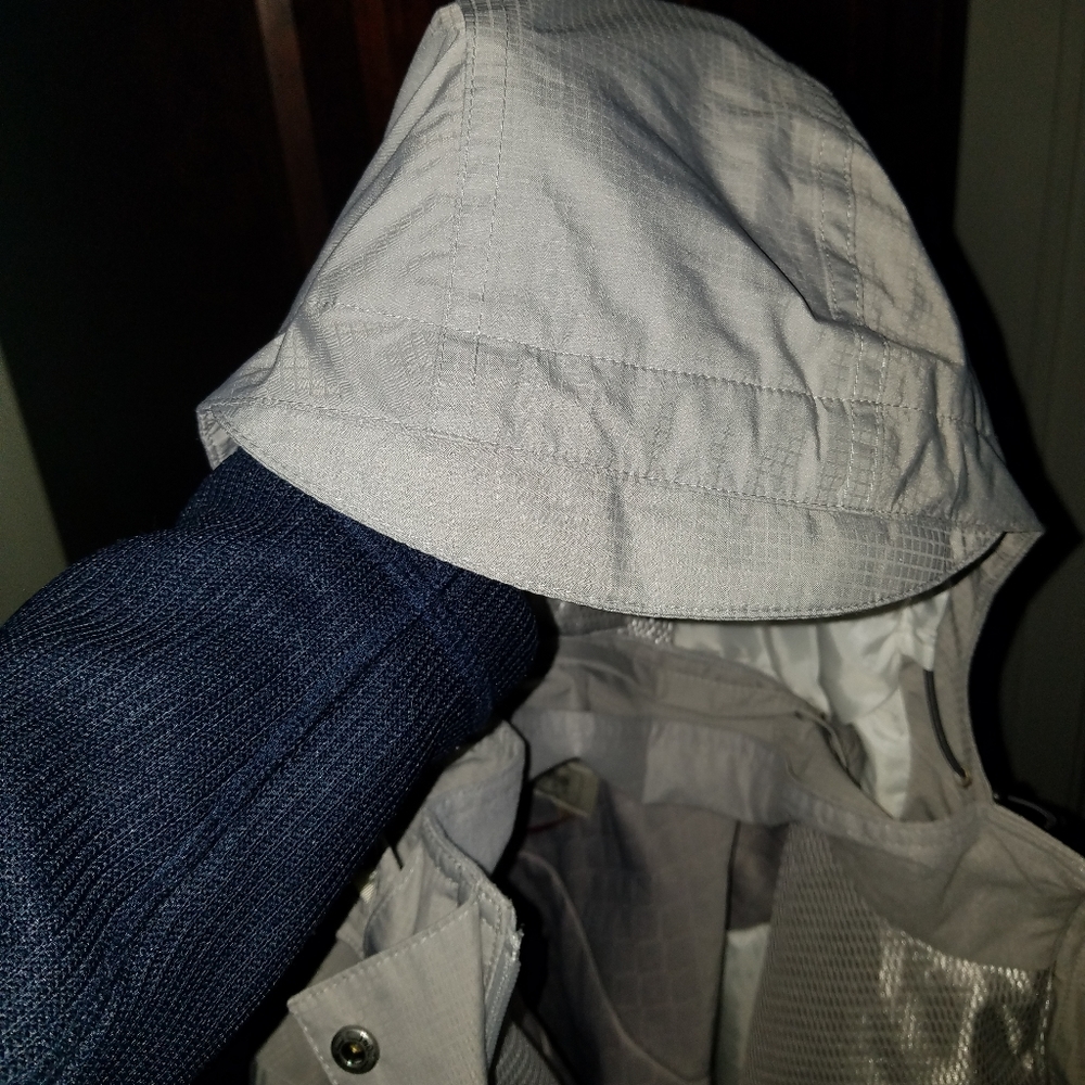 Alpine Insulated Jacket - Picture 12 of 16